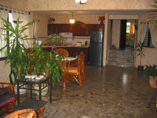 apart tropicasa living kitchen